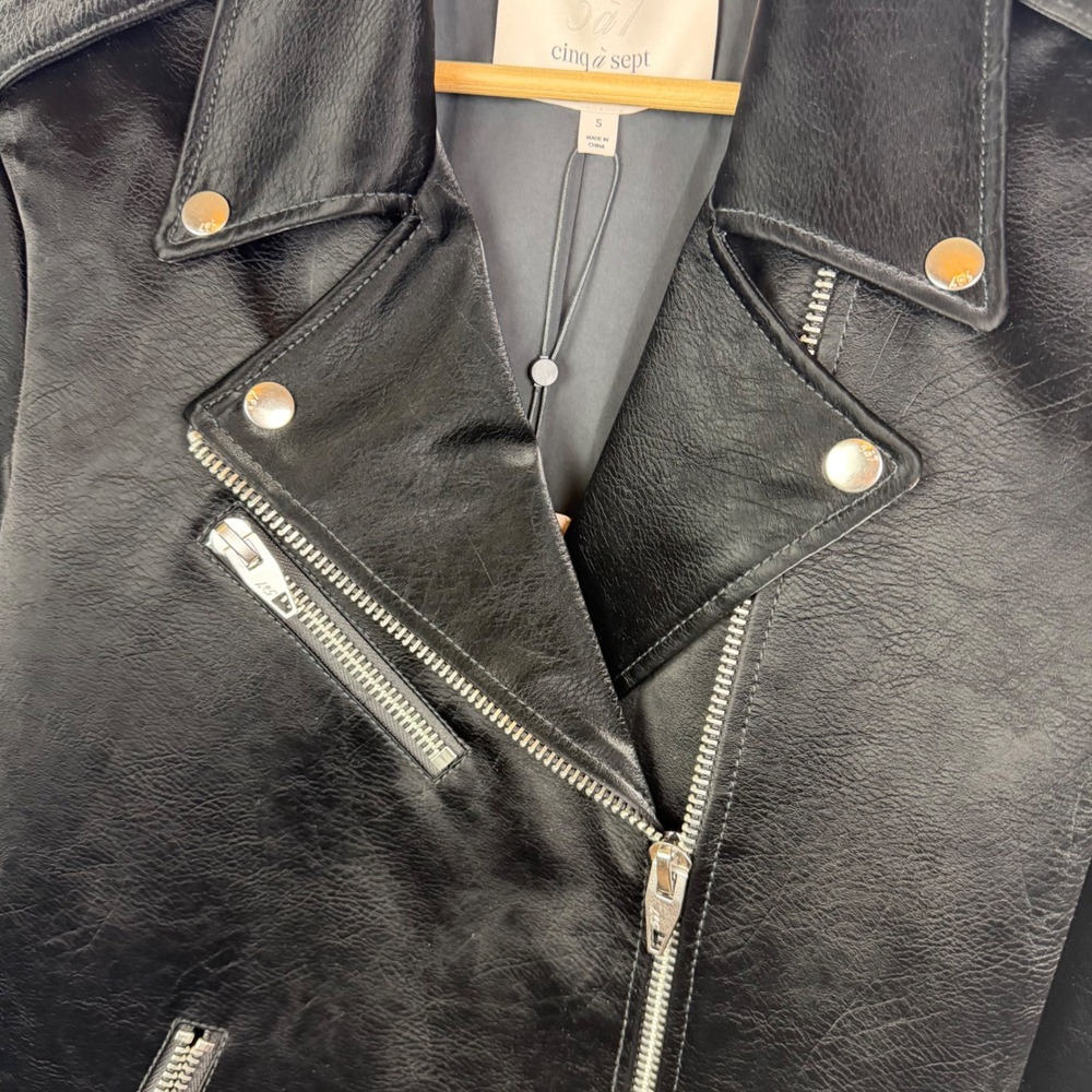 NWT Cinq‎ a Sept Brice Faux Leather Moto Jacket Small Black Belted Minimalist - Picture 3 of 16